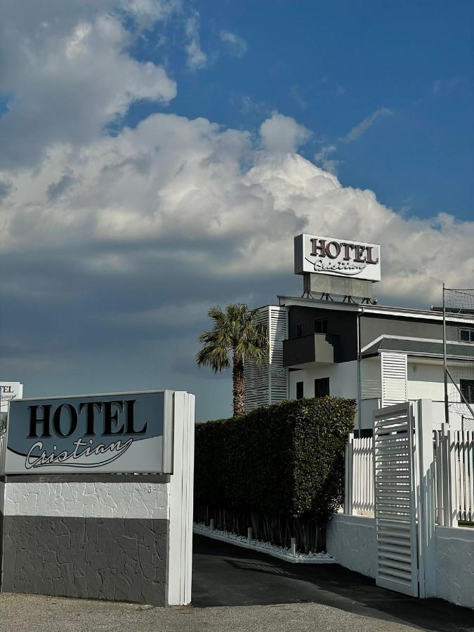 Hotel Cristian Giugliano In Campania Exterior photo