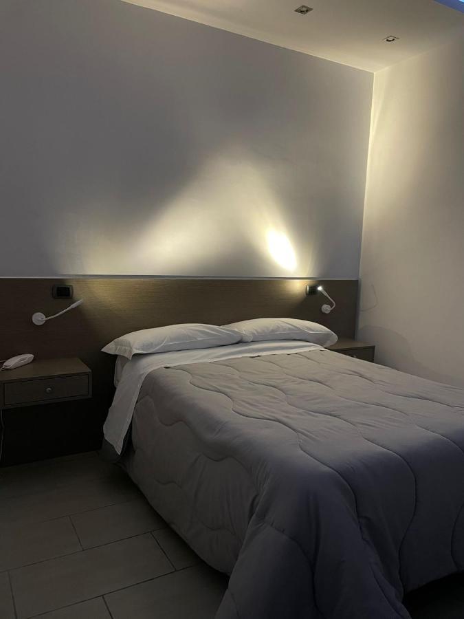 Hotel Cristian Giugliano In Campania Exterior photo